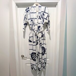 Hand Crafted White and Blue Patterned Cotton Robe
